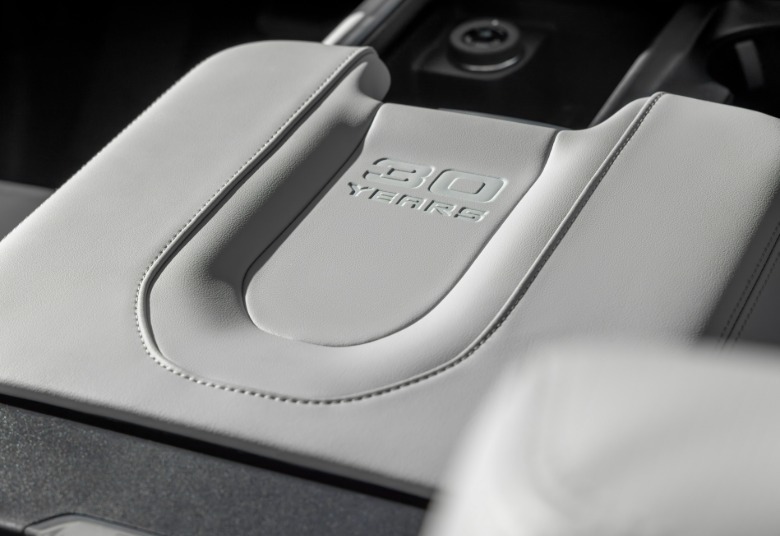 2027 Ford Expedition 30th Anniversary Appearance Package značka