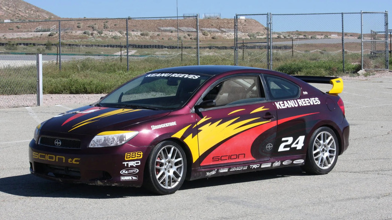 Dirkalnik Scion tC