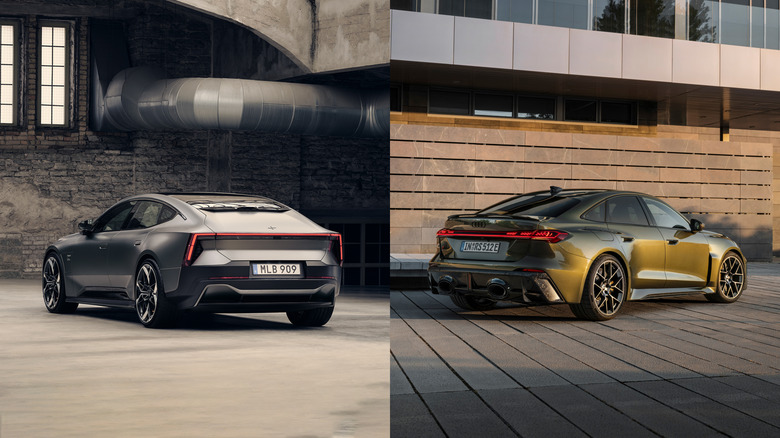 Pogled od zadaj 3/4 na Polestar 5 in Audi RS5