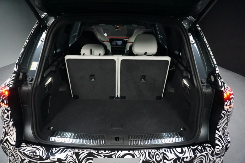 2027 Audi Q9 prtljažnik