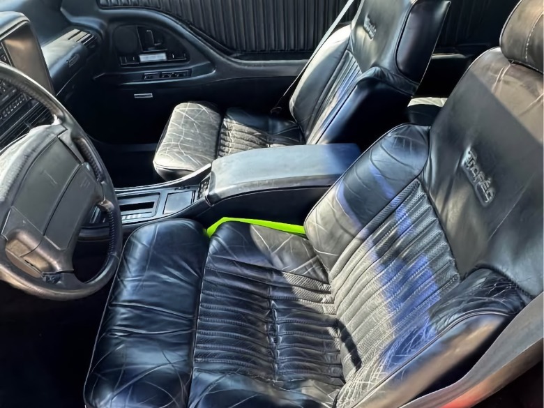 Oldsmobile Troféo iz leta 1990