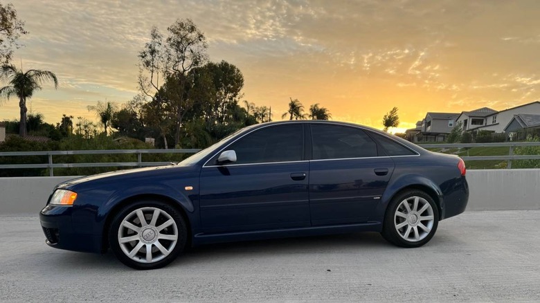 2003 Audi RS6 polna slika voznikove strani