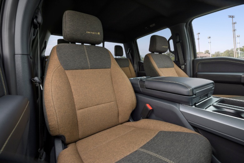 2027 sedeži Ford F-150 Carhartt