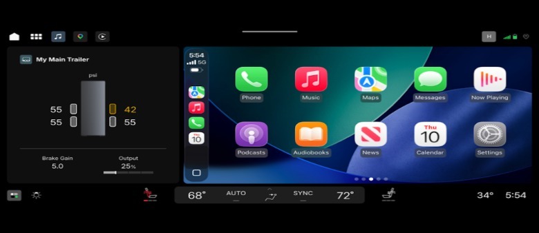 Posnetek zaslona Apple CarPlay, ki se izvaja v novem informacijsko-razvedrilnem sistemu GM.