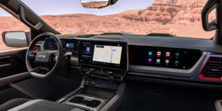 GM vrača Apple CarPlay in Android Auto, potem ko je rekel, da ne bo