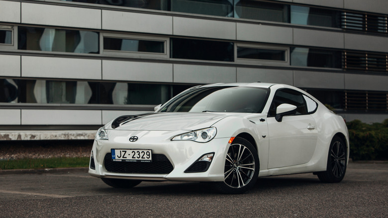 Športni avto Scion FR-S