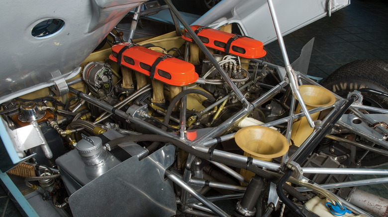 Porsche 919 ravni osem motor