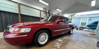 Bo ta Mercury Grand Marquis Cruise iz leta 1999 pri 9000 $ zmagal?
