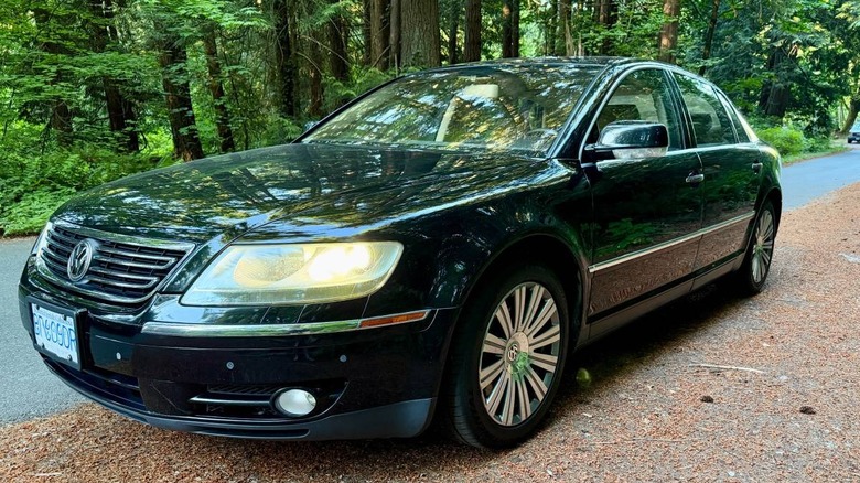 2005 Volkswagen Phaeton W12 2+2 tričetrtinska slika z voznikove strani