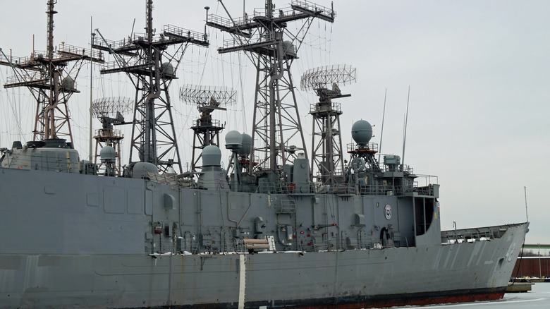 USS Klakring leta 2014 med umikom iz razgradnje