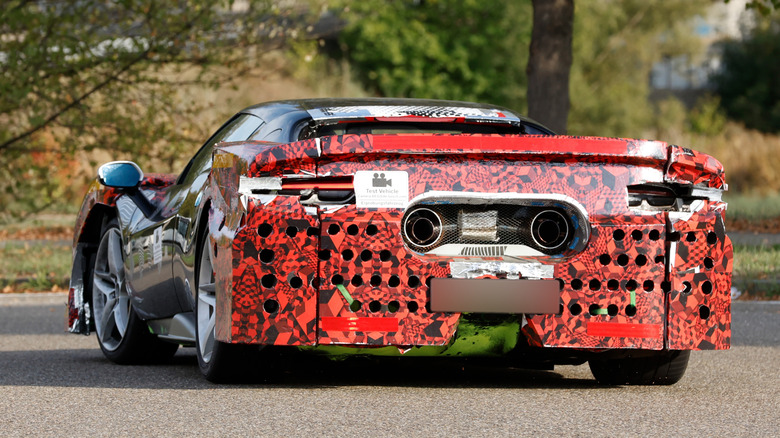 Zadnji del prototipa Ferrari 296 Challenge Stradale