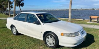 Ali bi vam ta Ford Taurus SHO iz leta 1994 pri 9.900 $ pokazal dober čas?