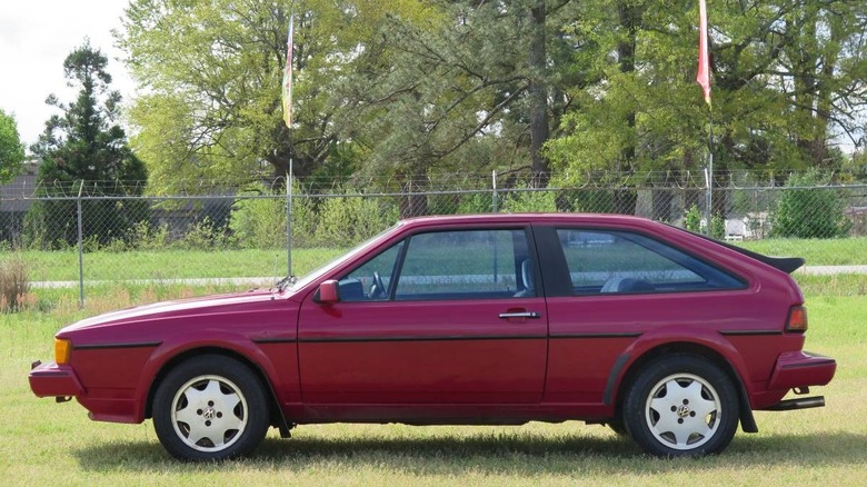 1985 Volkswagen Scirocco 16V slika celotne voznikove strani