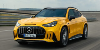 2028 Mercedes-AMG GT SUV One Up Porsche Cayenne Turbo Electric s 1.153 KM