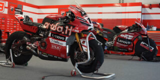 Kako drugačen je motocikel MotoGP od vrhunskega superbikeja?