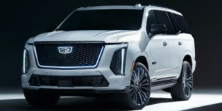 Cadillac praznuje svoj 125. rojstni dan z zbirateljsko serijo Escalade-V v vrednosti 239.000 $, ki je na voljo le v beli ali črni barvi