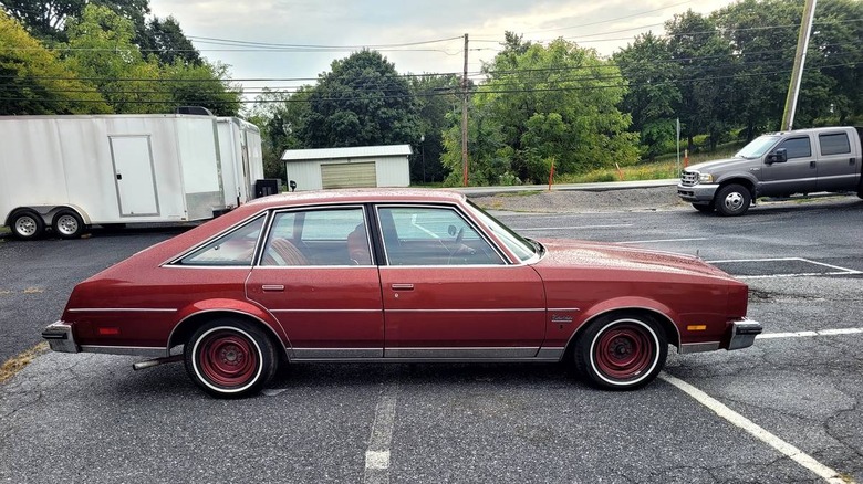 1978 Olds Cutlass Salon Brougham polna slika sovoznikove strani